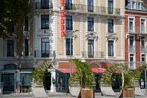 Hotel Le Saint-Georges 	Chalon-sur-Saone voted 3rd best hotel in Chalon-sur-Saone