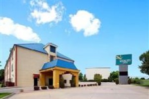 Quality Inn Kansas City / Blue Springs voted 7th best hotel in Blue Springs