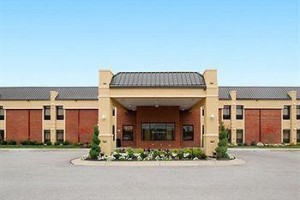 Quality Inn & Suites Greenfield Image