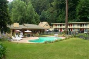 Quality Inn & Suites Santa Cruz Mountains Ben Lomond voted  best hotel in Ben Lomond