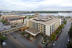 Radisson Quad City Plaza Hotel voted 2nd best hotel in Davenport 