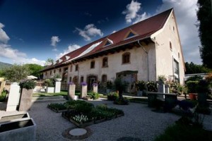 Rainhof Scheune Hotel Kirchzarten voted 5th best hotel in Kirchzarten