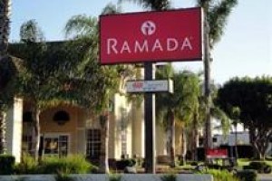 Ramada Inn & Suites Costa Mesa/Newport Beach Image