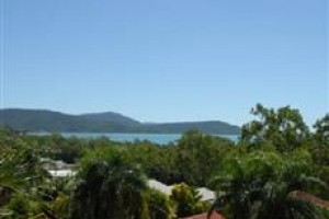 Reefside Villas Whitsundays Cannonvale voted 3rd best hotel in Cannonvale