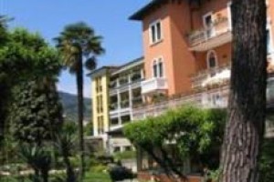 Regina Adelaide Hotel voted 2nd best hotel in Garda