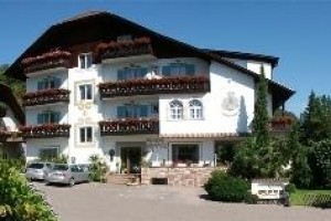Reinhild voted 5th best hotel in Nals