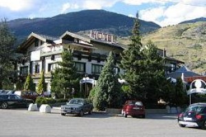 Relais Bayard voted  best hotel in Susten