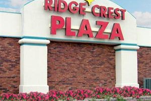 Ridge Crest Plaza Inn & Suites Image