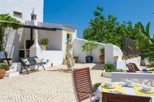 Rio Arade Algarve Accommodation Hotel Estombar voted  best hotel in Estombar