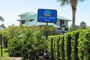 River Side Inn voted  best hotel in New Port Richey
