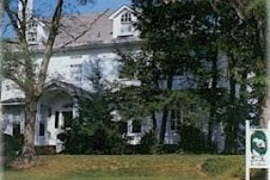 Robin's Nest Bed & Breakfast Mount Holly (North Carolina) voted  best hotel in Mount Holly 
