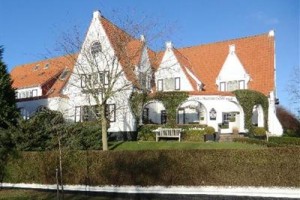 Romantik Manoir Carpe Diem voted  best hotel in De Haan