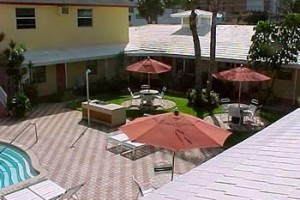 Ronny Dee Resort Motel voted 9th best hotel in Pompano Beach