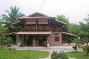 Samorn Villa voted  best hotel in Buachet