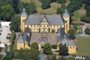 SchlossHotel Eringerfeld voted  best hotel in Geseke