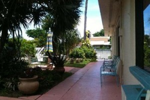 Sea Cove Motel Pompano Beach Image