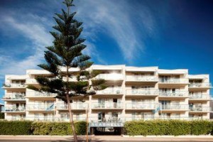 Seashells Serviced Apartments Scarborough Perth Image
