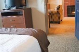 Sequoia Inn voted 5th best hotel in Hanford