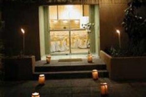Serena Suite Park Hotel Image