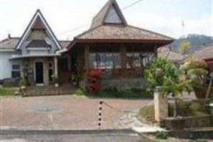 Seulawah Resort & Cafe voted 8th best hotel in Batu