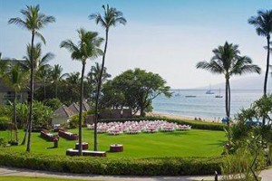 Sheraton Maui Resort & Spa voted 7th best hotel in Lahaina