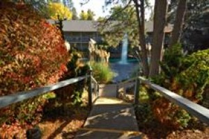 Shilo Inn Hotel & Suites Portland / Beaverton Image