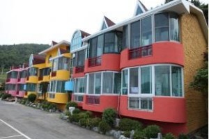 SJ Dongyaroo Resort voted 2nd best hotel in Namhae