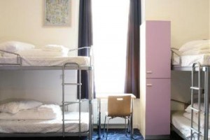 Smart City Hostels Edinburgh Image