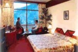Snowcrest Manor voted 4th best hotel in Manali