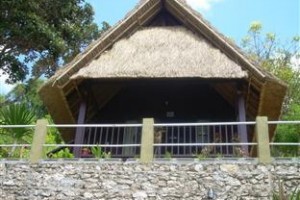 Song Lambung Beach Hut Image