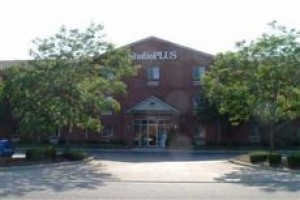 StudioPlus Toledo Maumee Image
