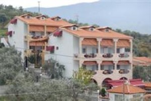Family Hotel Studios Anny voted  best hotel in Skala Kallirachis