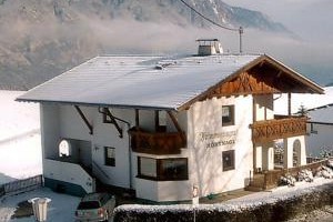 Studlerhof voted 3rd best hotel in Oberperfuss
