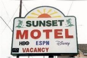 Sunset Motel Pomona Image