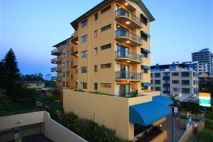 Sunshine Towers Holiday Apartments Maroochydore Image