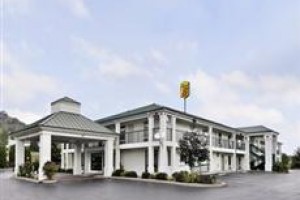 Super 8 Cave City voted 4th best hotel in Cave City