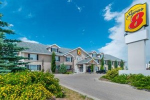 Super 8 Motel Cochrane voted 3rd best hotel in Cochrane 