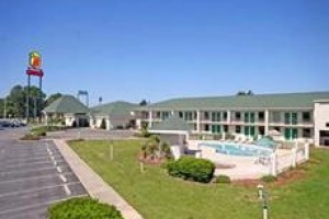 Super 8 Dunn voted 2nd best hotel in Dunn