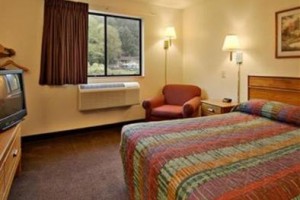 Super 8 Motel - South Williamson/Goody Area voted  best hotel in South Williamson