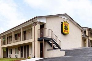 Super 8 Motel Jonesville (North Carolina) voted 2nd best hotel in Jonesville 