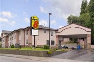 Super 8 Lake Country voted  best hotel in Winfield 