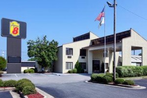 Super 8 Motel Monroe (North Carolina) voted 2nd best hotel in Monroe 