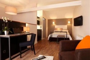 SweetOme Aparthotel Image