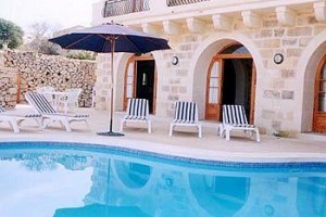 Ta' Sansuna Farmhouse voted 4th best hotel in Gozo