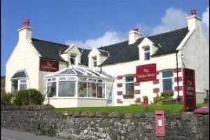 Tables Hotel voted  best hotel in Dunvegan