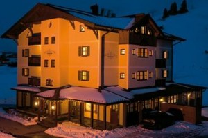 Tauernglöckl Suitenhotel Obertauern Image