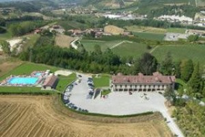 Tenuta Larenzania voted 2nd best hotel in Dogliani