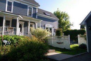 The Colonel's In Bed and Breakfast Image