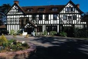 The Edgwarebury Hotel & Restaurant Borehamwood voted  best hotel in Borehamwood