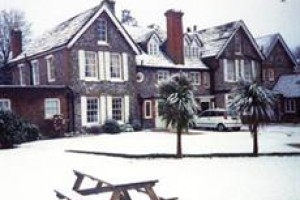 Findon Manor voted 2nd best hotel in Worthing